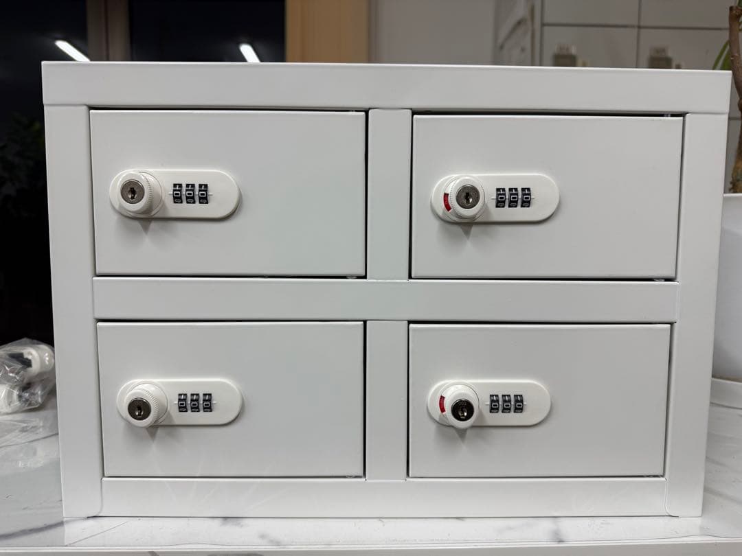 ホワイト コンパクト金庫 4引き出しオフィス用 防犯対策 ダイヤル錠 完成品