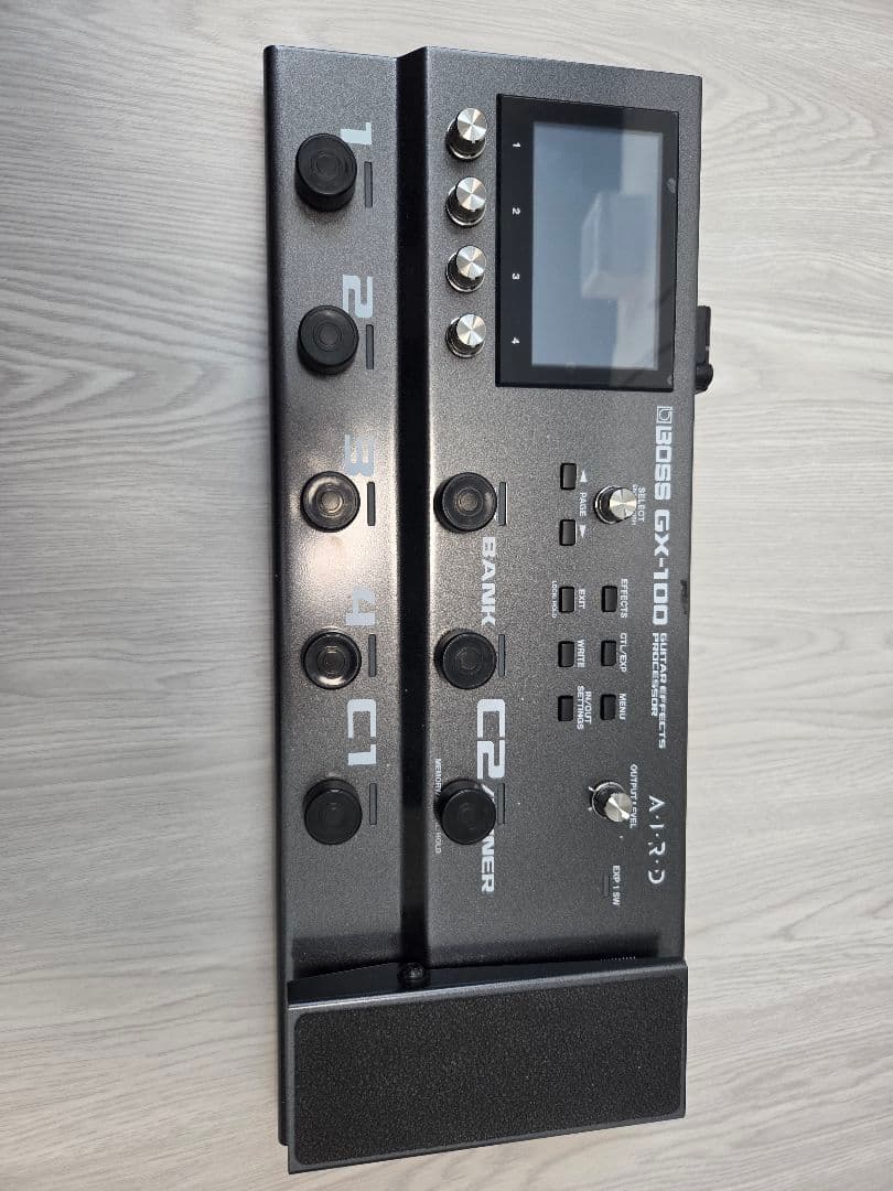 BOSS GX100 BT-DUAL付き