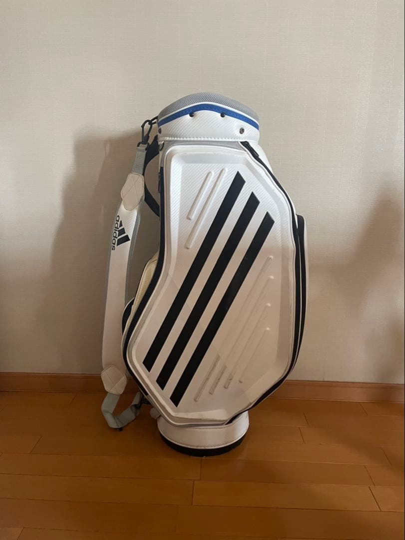 adidas ツアーモールドデザイン キャディバッグとサブバックセット