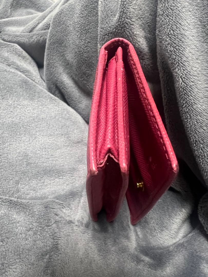 PRADA プラダ　サフィアーノレザー　ピンク　名刺入れ　レディース