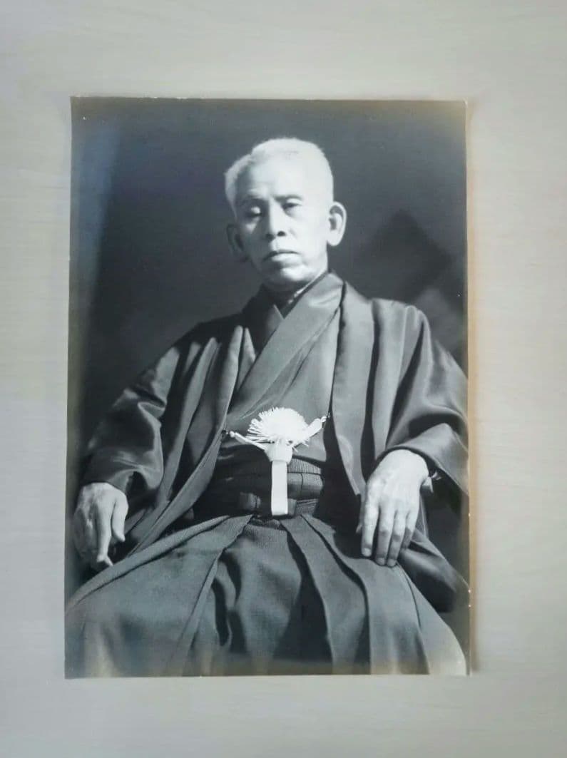 ② 岡田茂吉　写真　縦約39cm横約27cm　世界救世教　希少　MOA