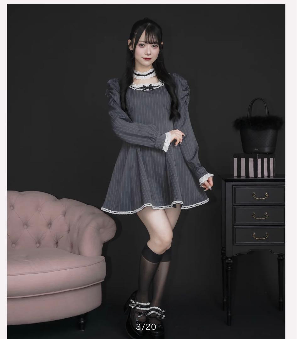 【pium】チョーカー付きコットンフリル長袖ワンピース