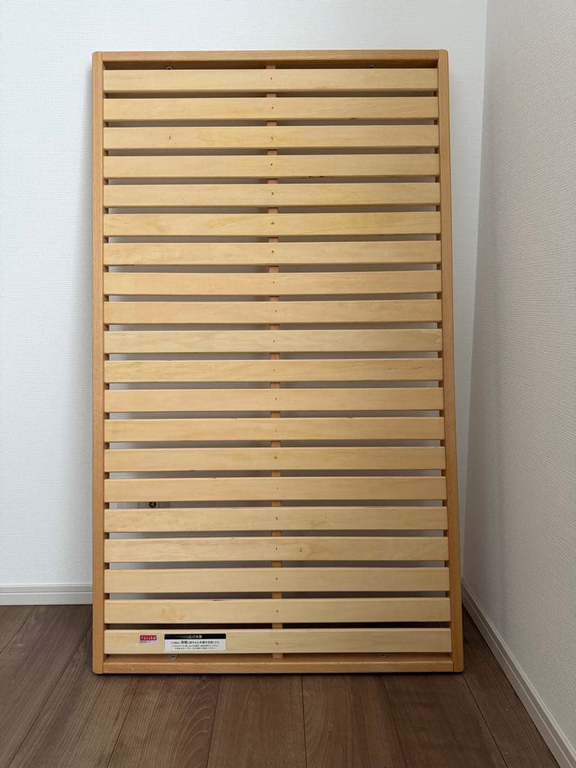 ファルスカ farska ベッドサイドベッド03