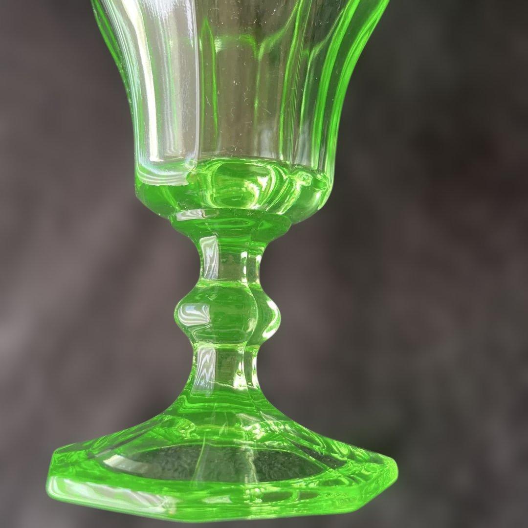 『ヴィンテージ、レア』ウランガラス製　ゴブレット、パフェ、サンデー