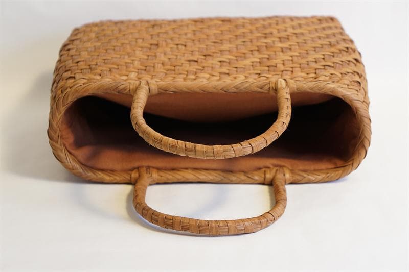 山葡萄 籠 かごバッグ 網代編・未使用品・やまぶどう籠・美品　趣のある逸品です