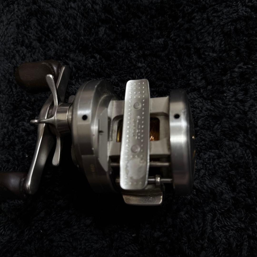 SHIMANO CALCUTTA CONQUEST 200DC カルカッタ