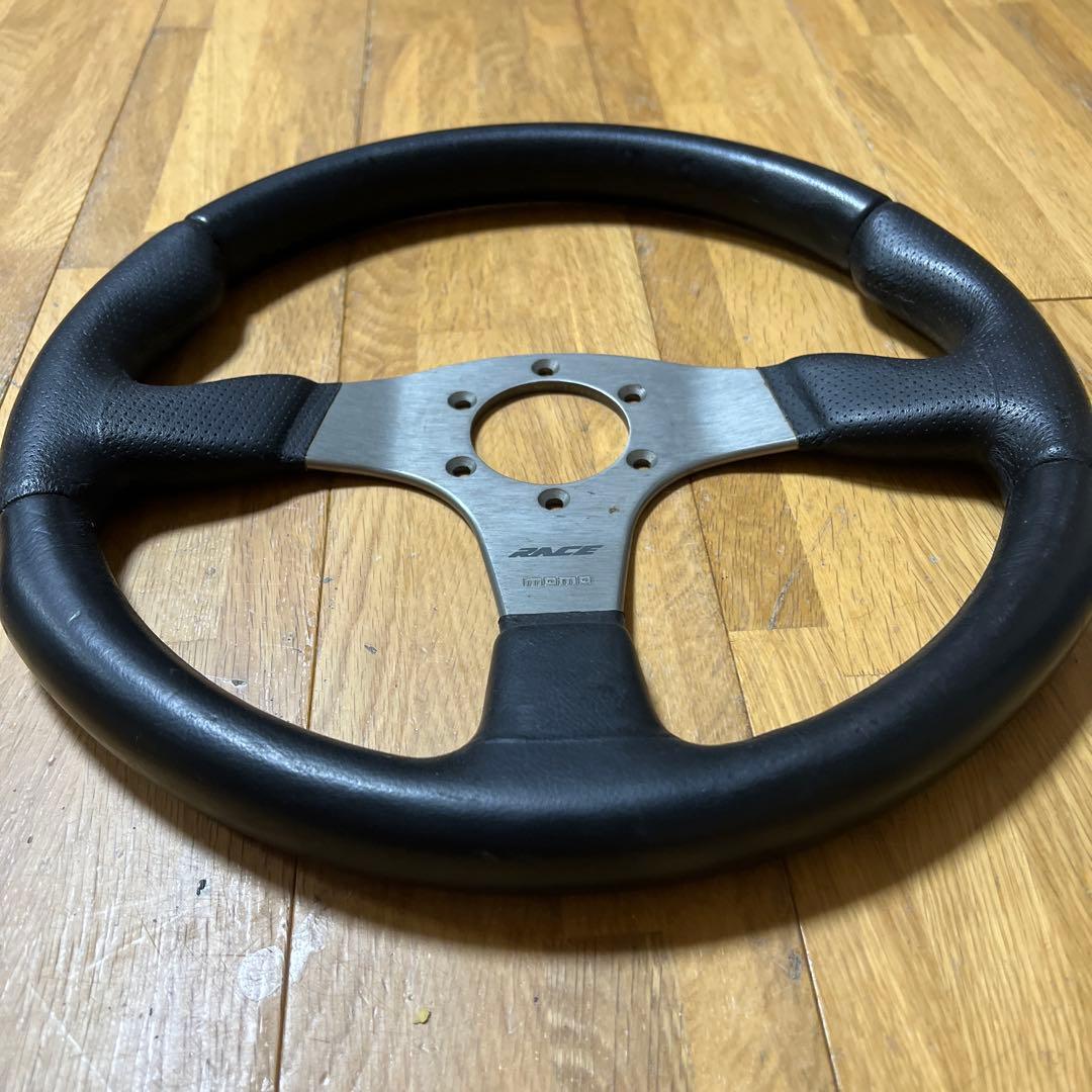 【値下げ】MOMO RACE ステアリング 本体　35φ？