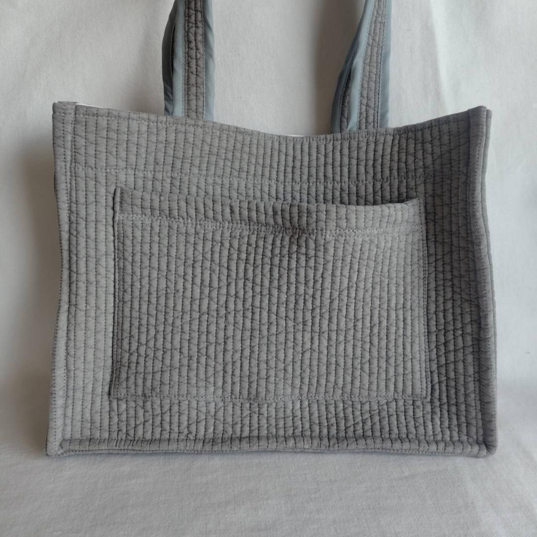 A4が入る！☆スクエアバッグM☆ ブラック ヌビバッグ