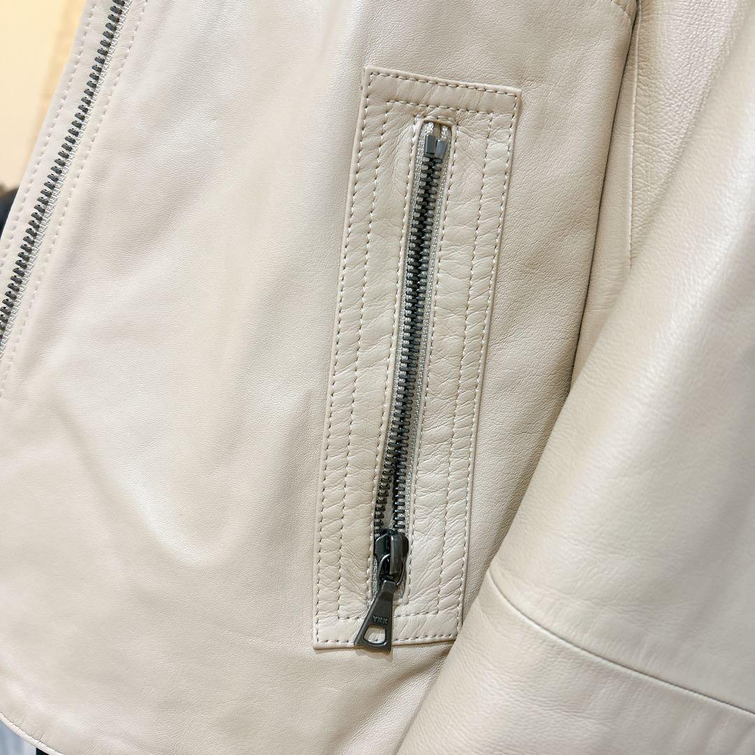 【激安✨️】theory 本革 ジャケット ベージュ 定価98000円 セオリー