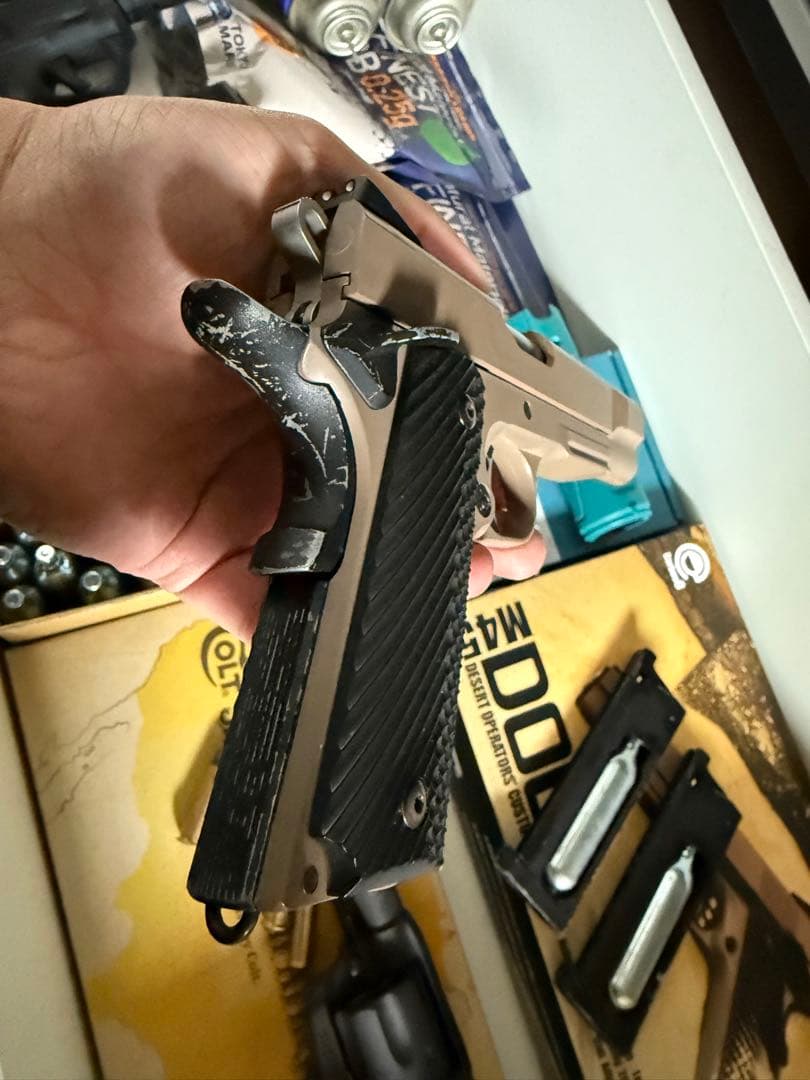 カーボネイト　マルシン　エアガンセット売り