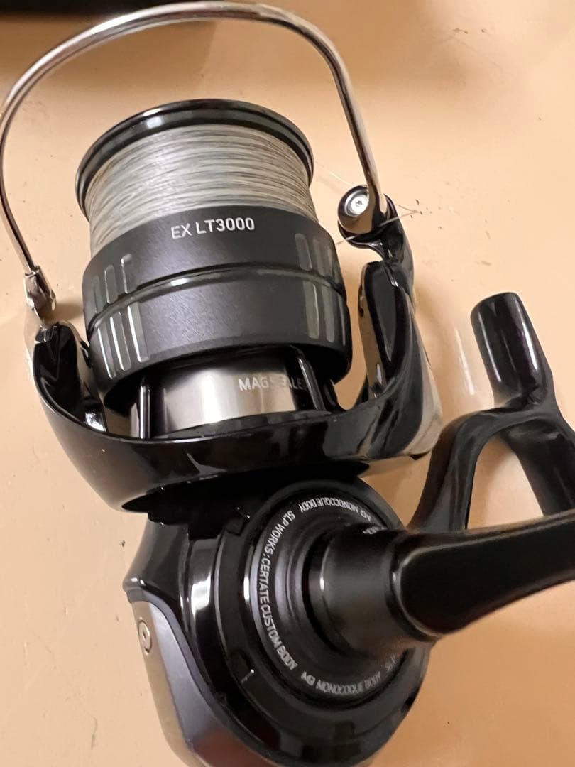 リール SLP Works 24CERTATE CUSTOMBODY LT3000-XH