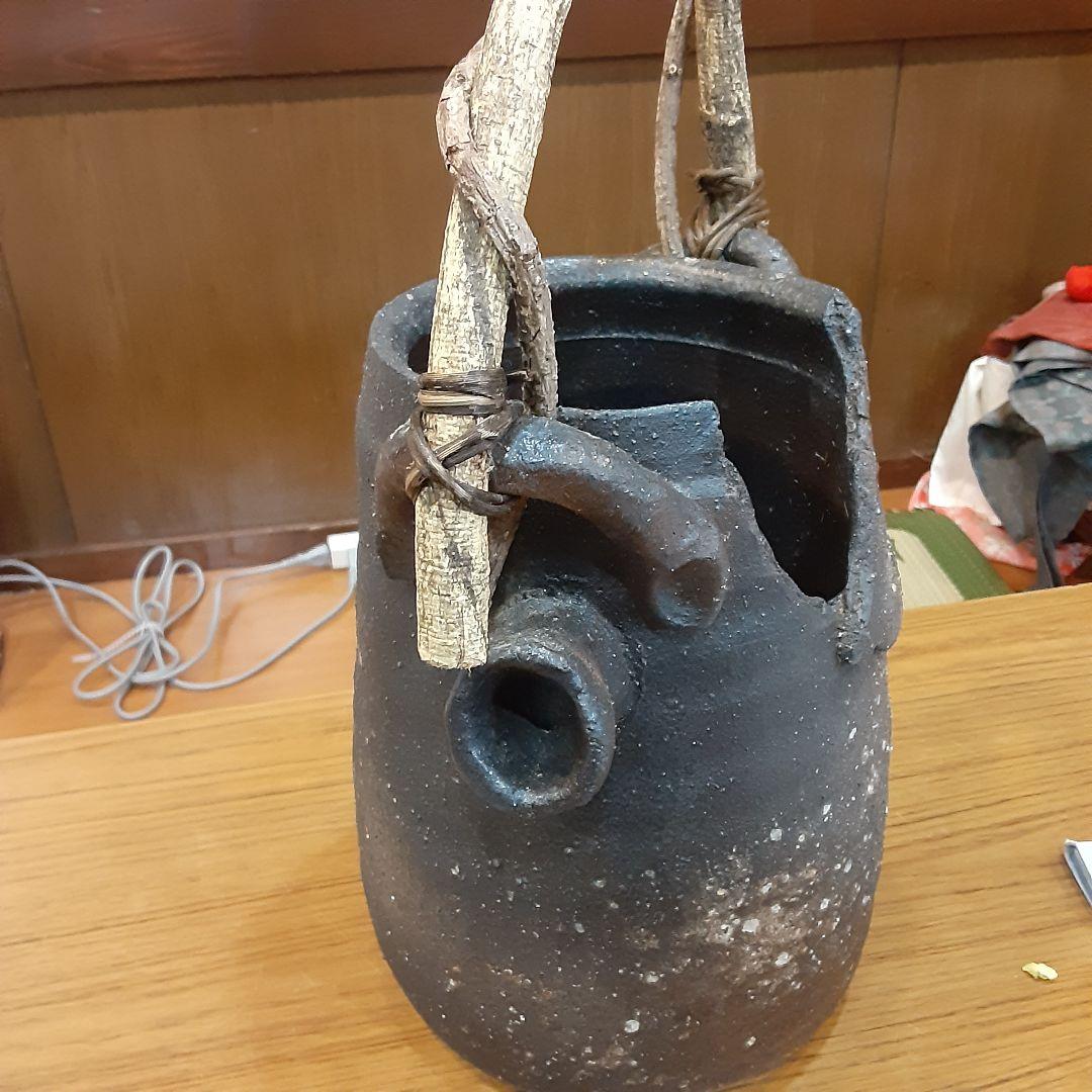 信楽焼壺型つる付き傘立て