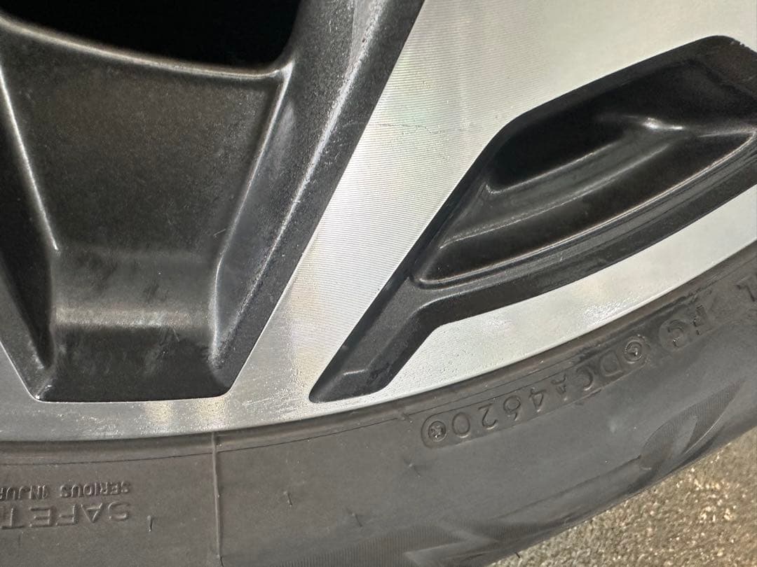 ブリヂストン225/60R17スタッドレスアルミホイールセット