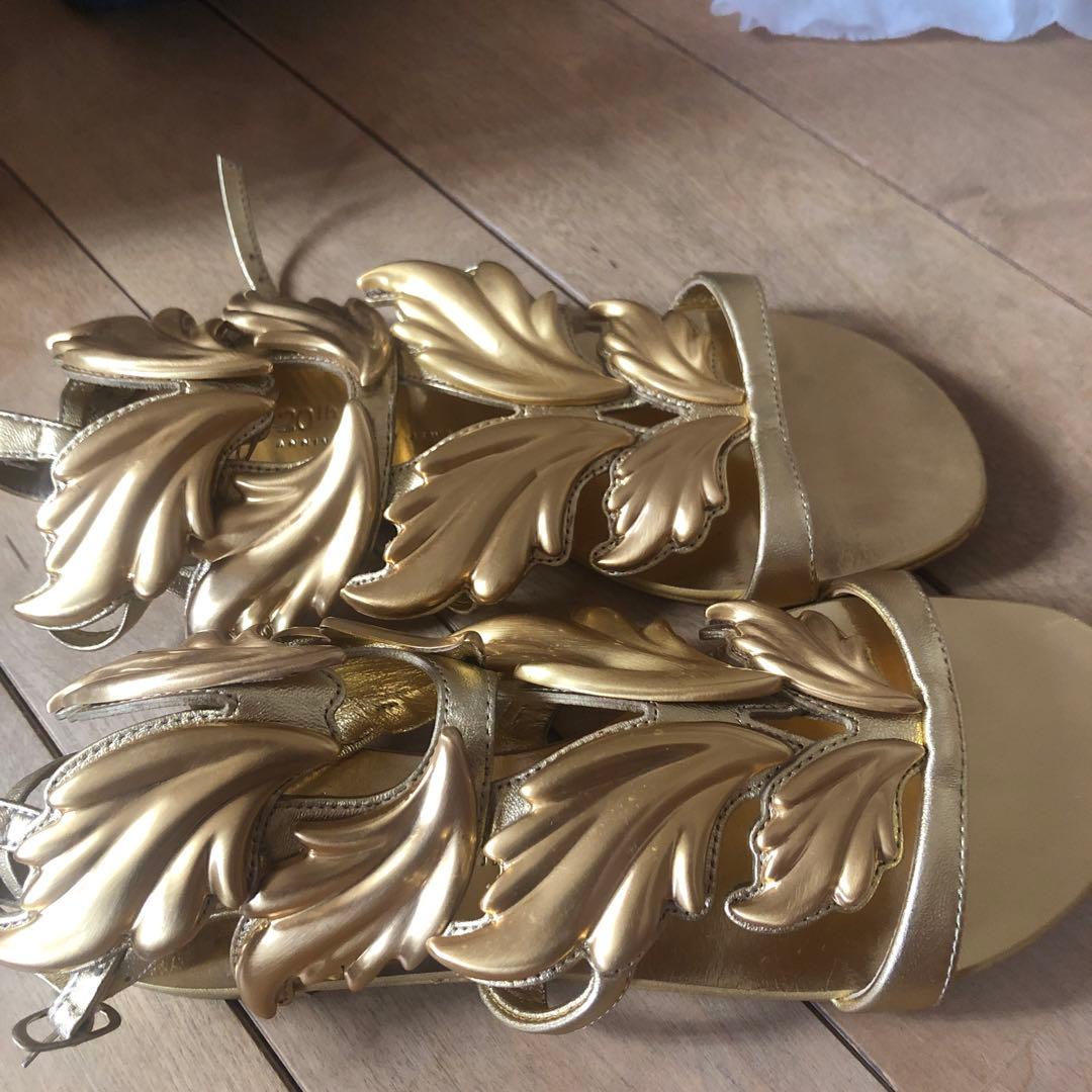 Giuseppe Zanotti ゴールドサンダル36定価205000