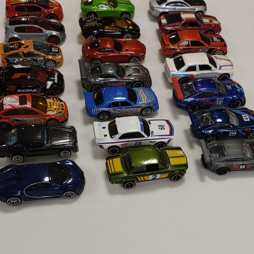 ホットウィール　　ベンツ　フォード　ゴルフ　アルファロメオ