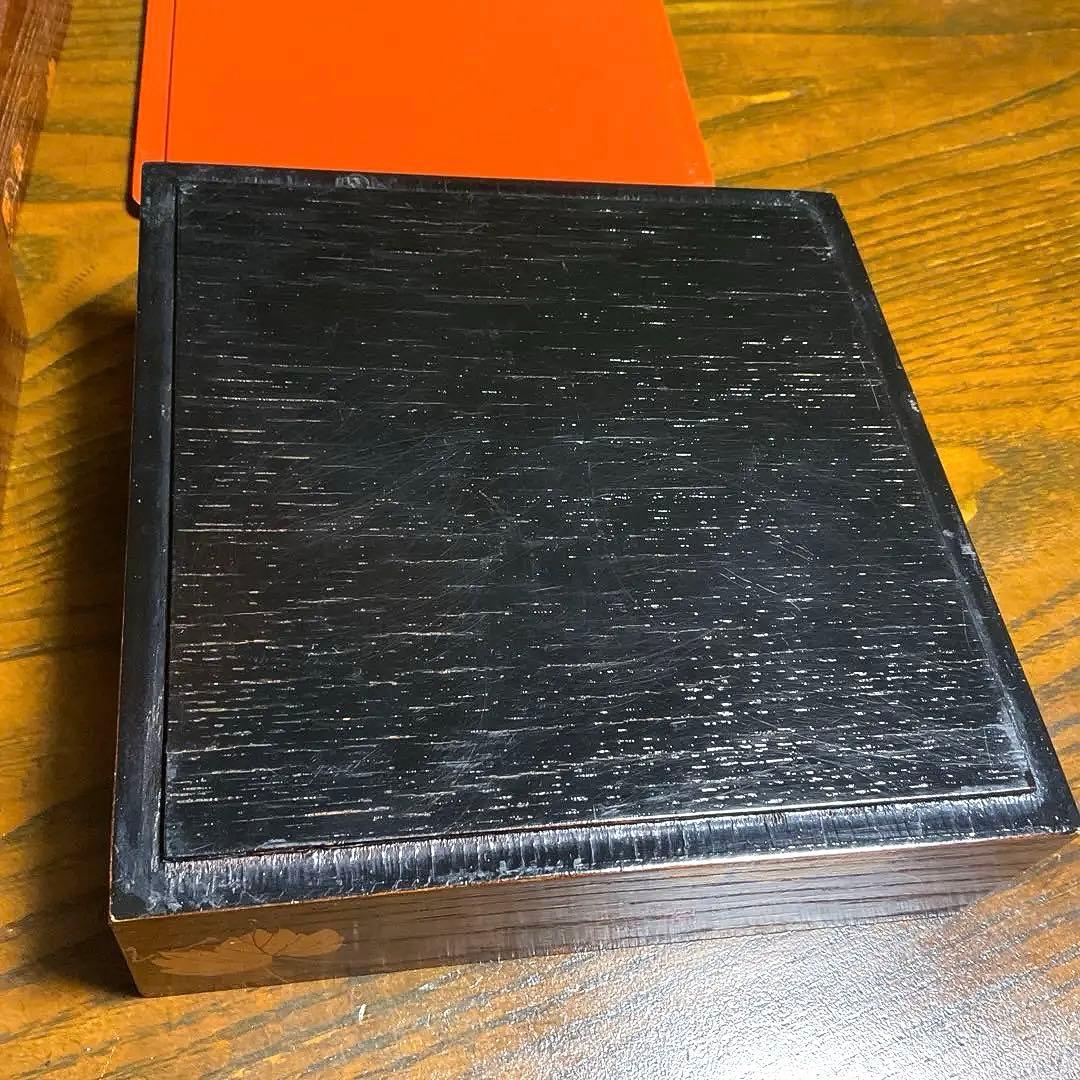 木製重箱 金箔装飾