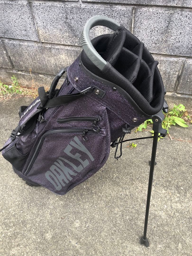 オークリー キャディーバッグ スタンド式