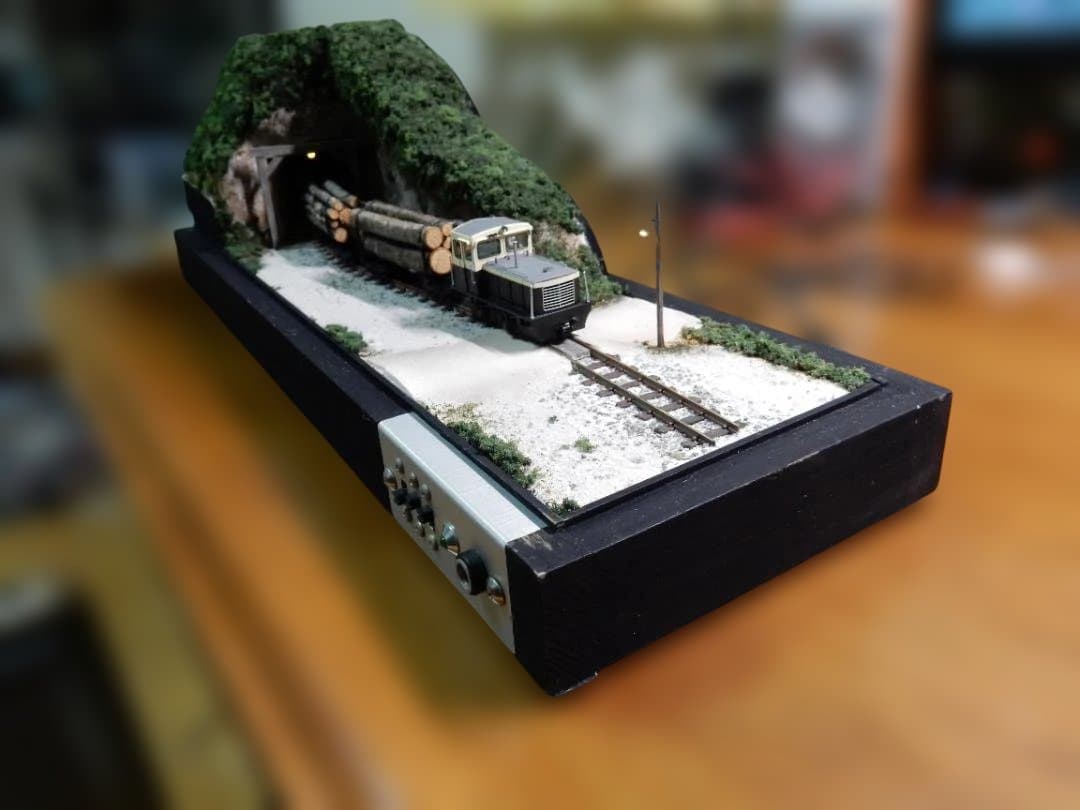 HOe(ナローゲージ) 鉄道模型 トンネル付きジオラマ
