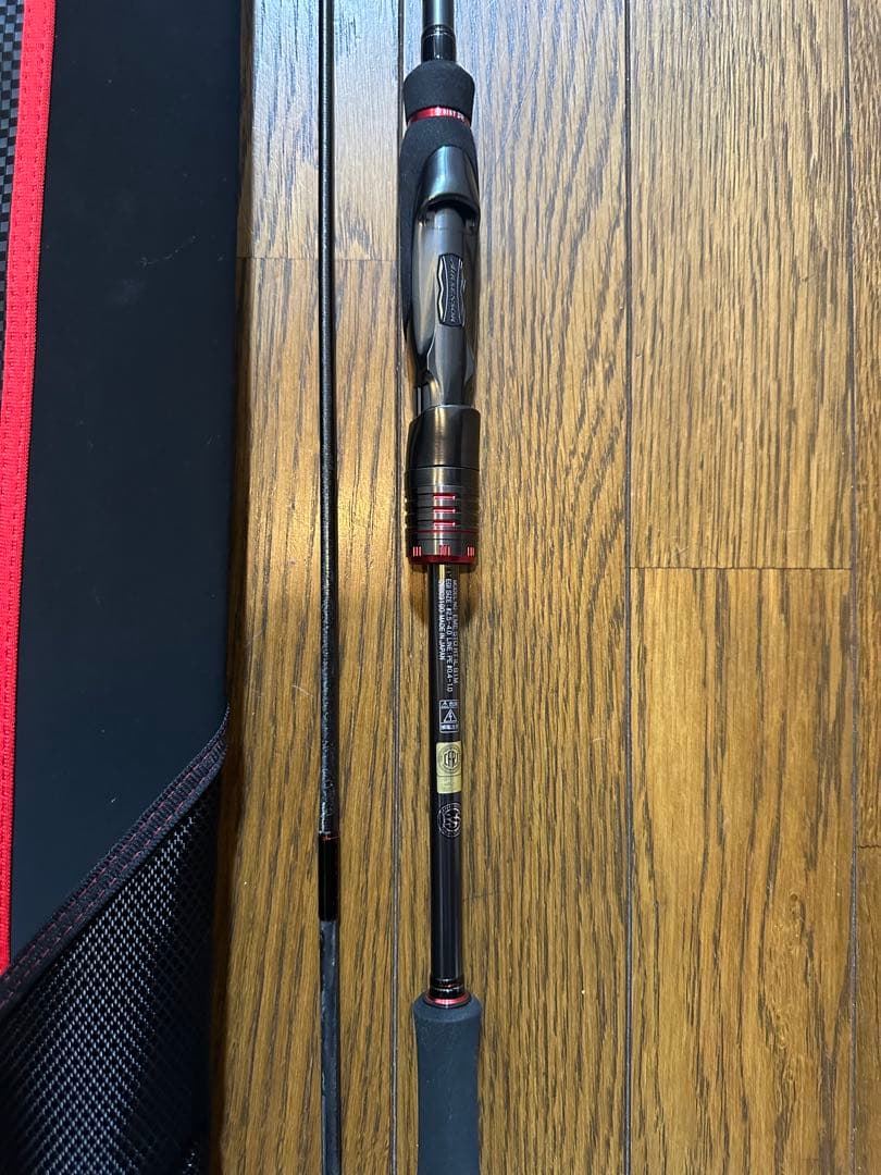 EMERALDAS STOIST RT IL 81M ダイワエギングロッド