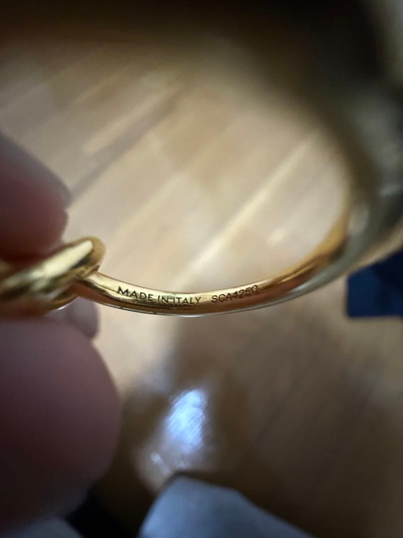 CELINE ノット スモール フープ ピアス(片耳用)