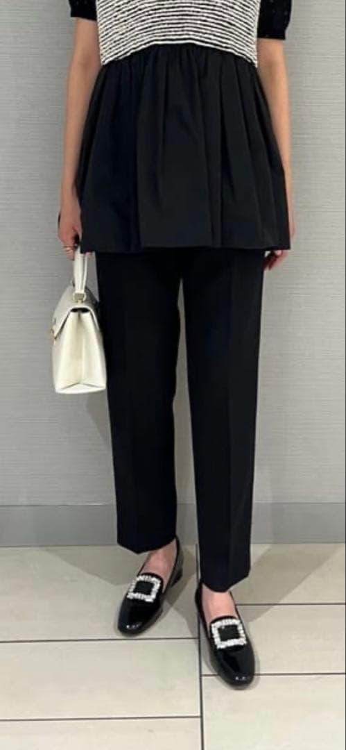 ピッピシックビジューオペラローファー　トゥモローランド パンプス　エナメル　37