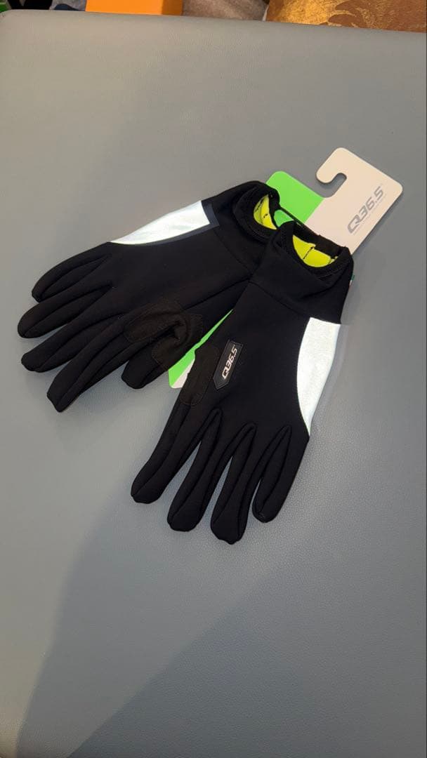 【新品・定価11,660円】Q36.5 ウインターグローブLサイズ