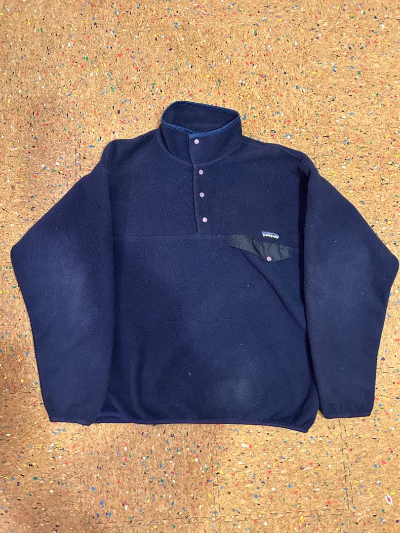 パタゴニア　シンチラスナップt