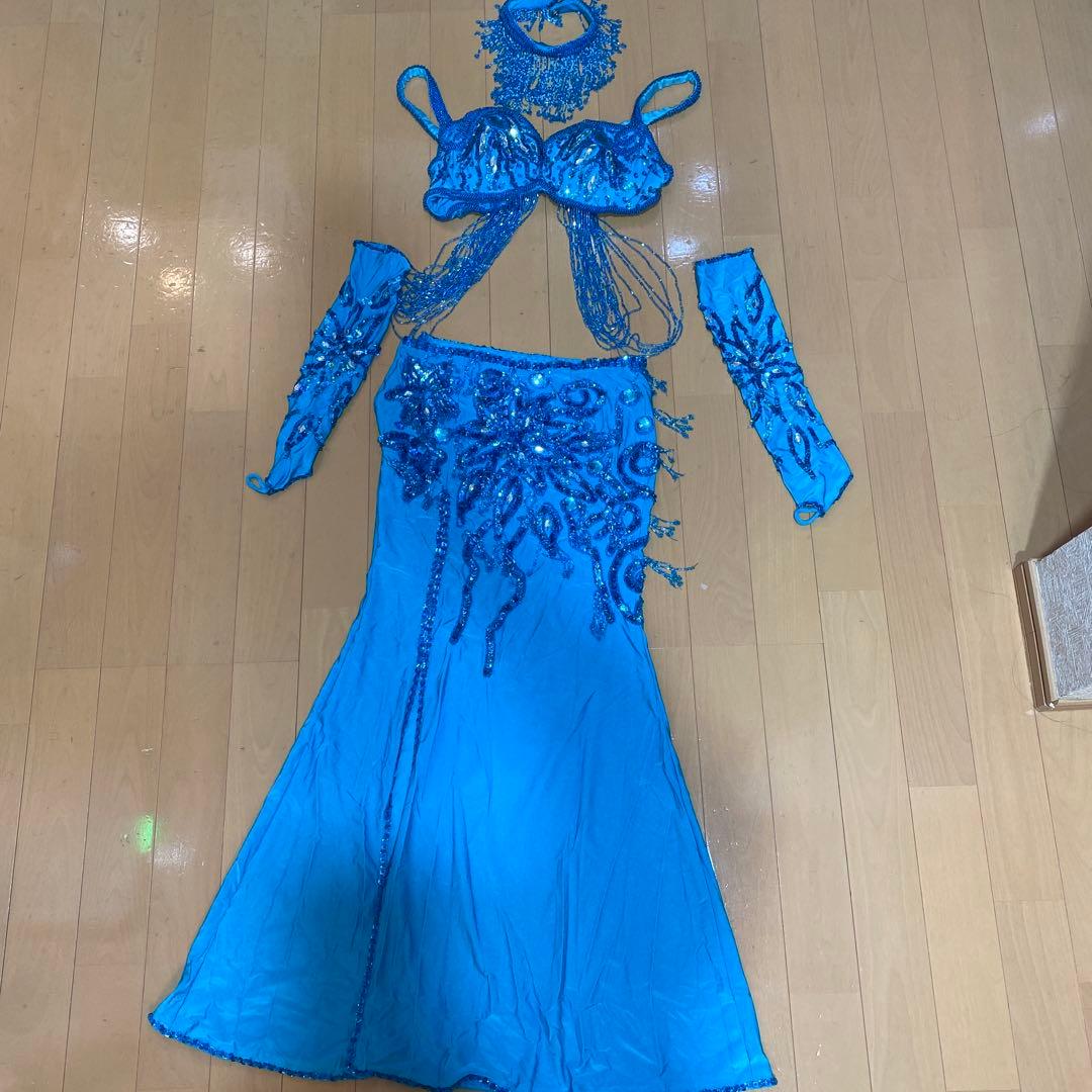 定価6万　青いビーズ装飾 ベリーダンス　衣装