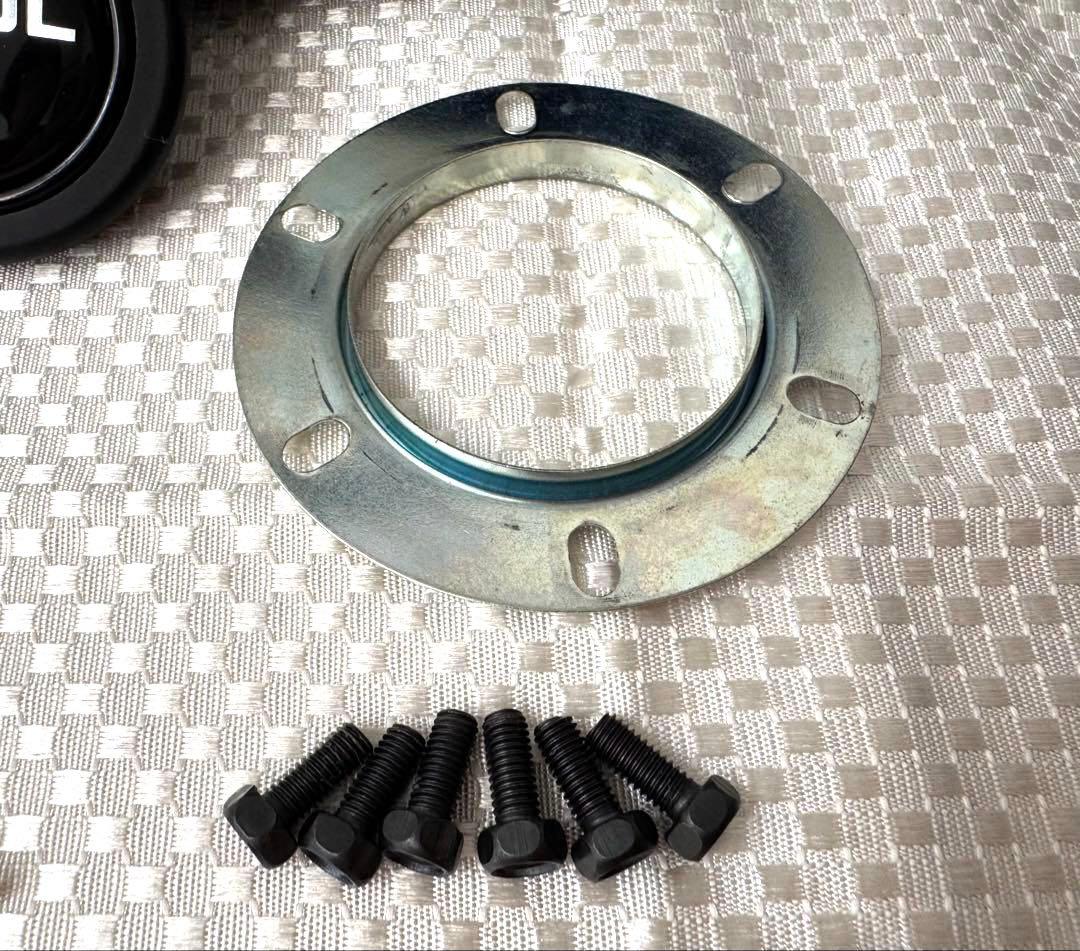 IMPUL ステアリング　913 Special 【MOMO】　正規品