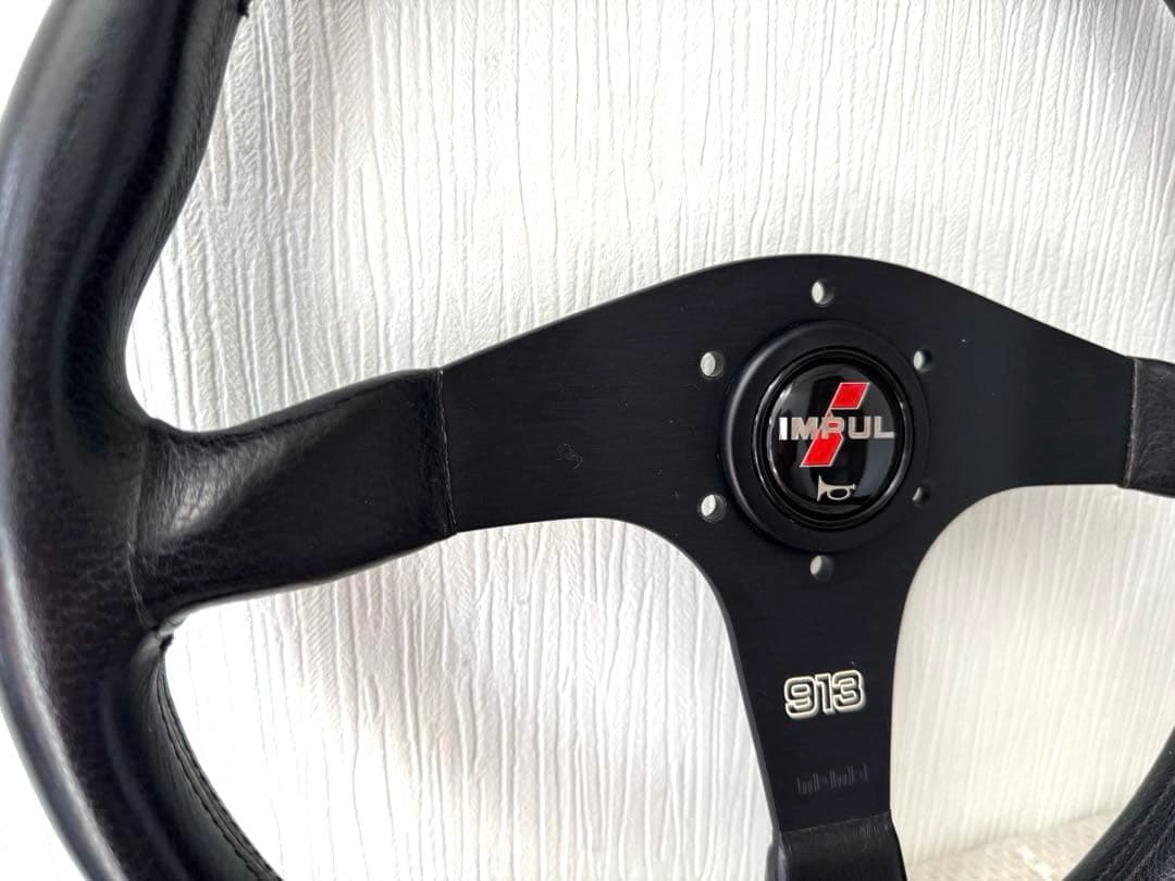 IMPUL ステアリング　913 Special 【MOMO】　正規品