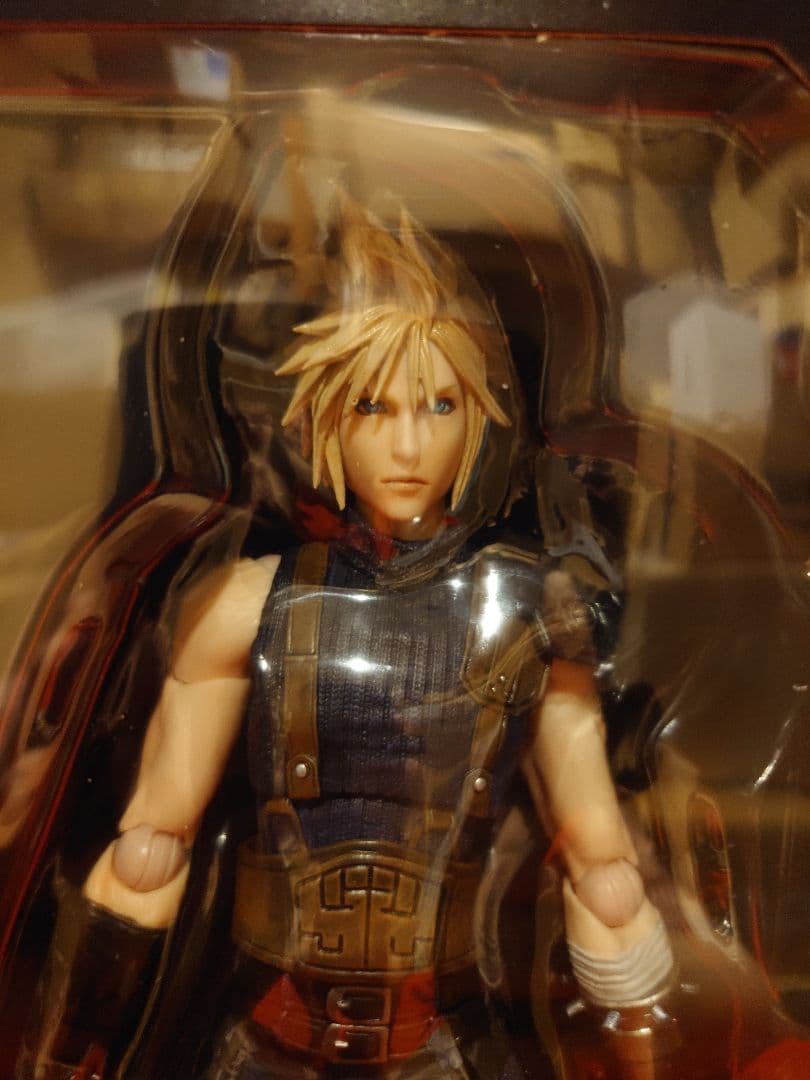 Limited版 プレイアーツ改 ファイナルファンタジーVIIリメイク クラウド