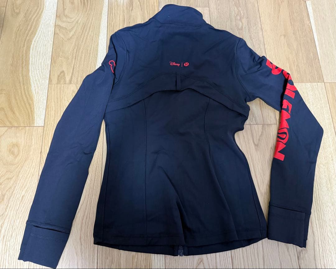ルルレモン　ディズニー　Disney lululemon ジャケット　ヨガ　8