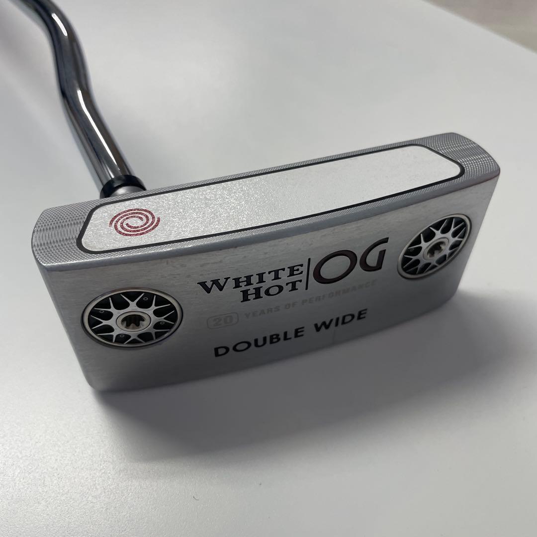 ODYSSEY WHITE HOT OG DOUBLE WIDE パターカバー付