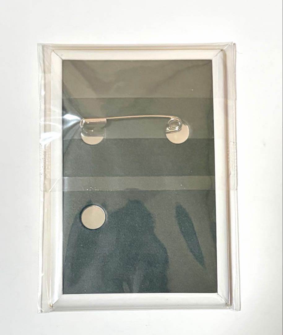 ワンピース ロー スクエア 缶バッジ 医者 白衣