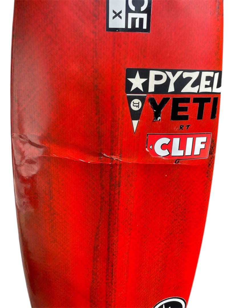 PYZEL ダークアーツ　ジョンジョン・フローレンス 使用ボード