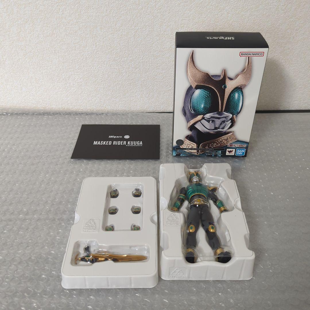 【美品】S.H.フィギュアーツ真骨彫製法 仮面ライダークウガ ライジングペガサス