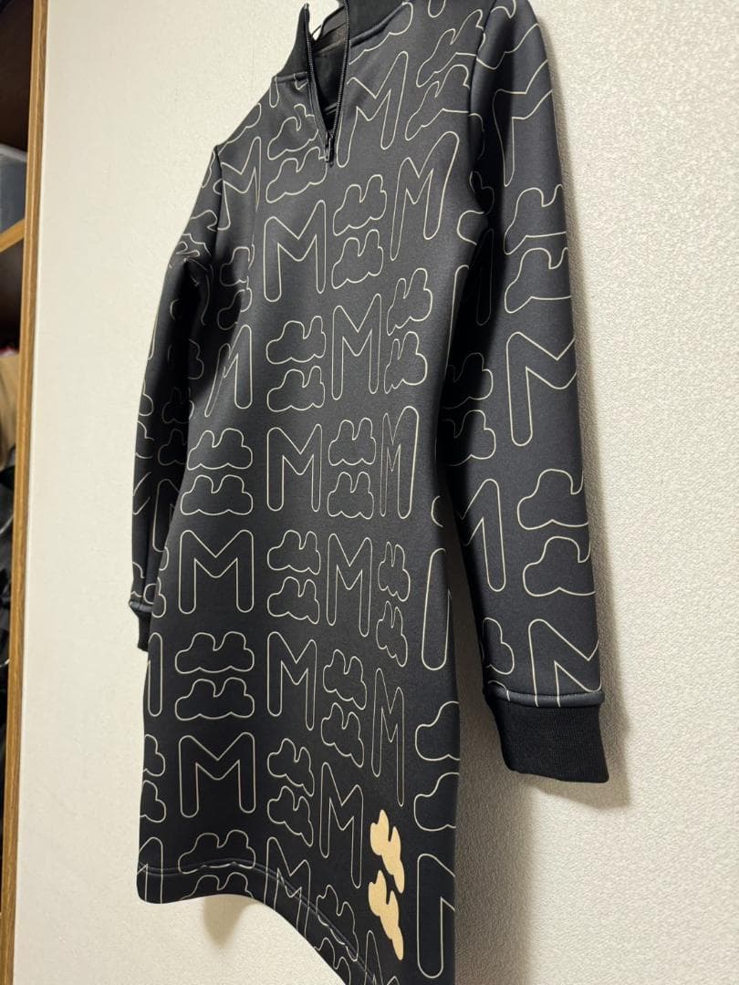 新品タグ付mutaMARINE ゴルフボンディングワンピース サイズ1 ブラック