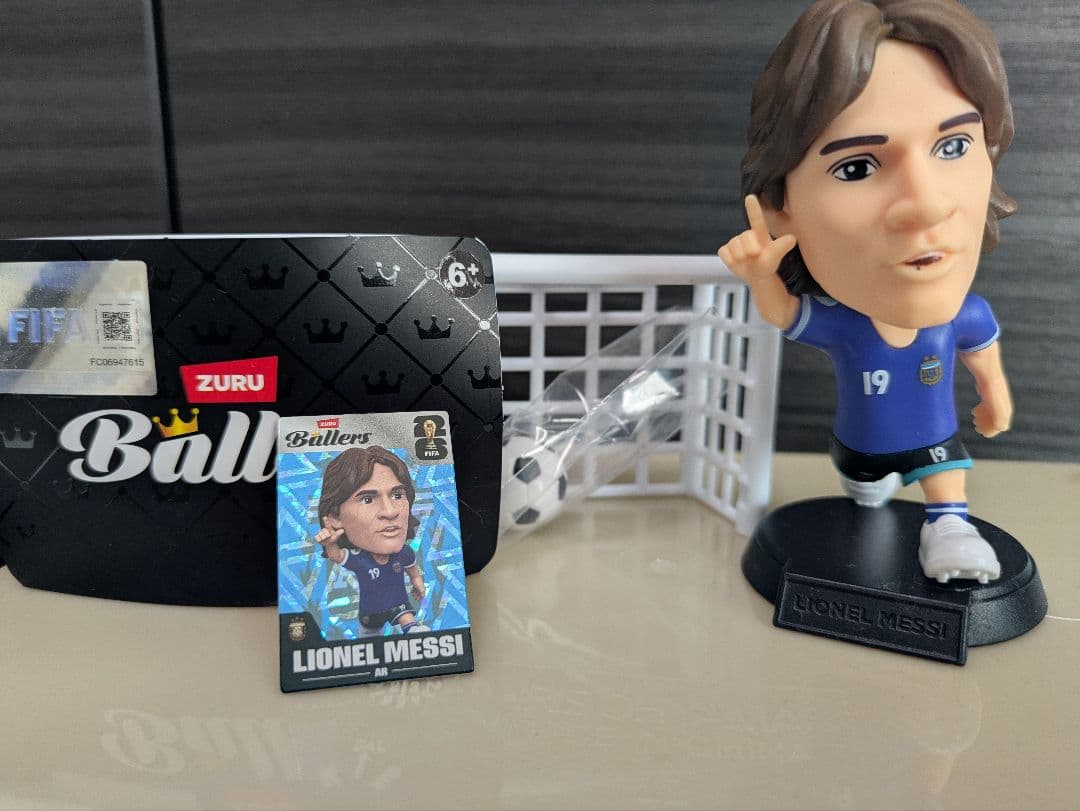 ZURU Ballers リオネル・メッシ フィギュア