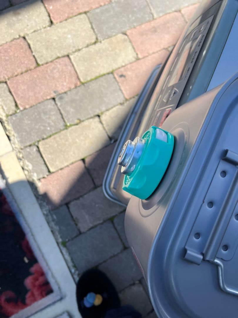 大型　ダイニチ工業製の石油ファンヒーター「FW-579LX」