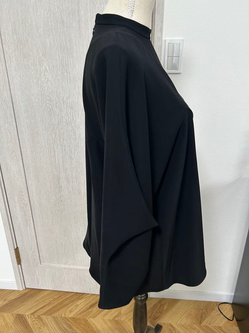 ⭐︎エンフォルド⭐︎昨季ドレーププルオーバー