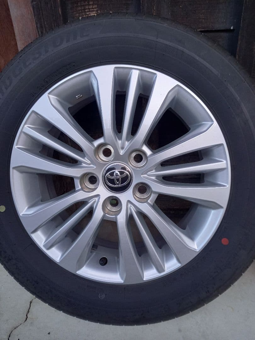 ゆきです！トヨタ 16インチ アルミホイールセット