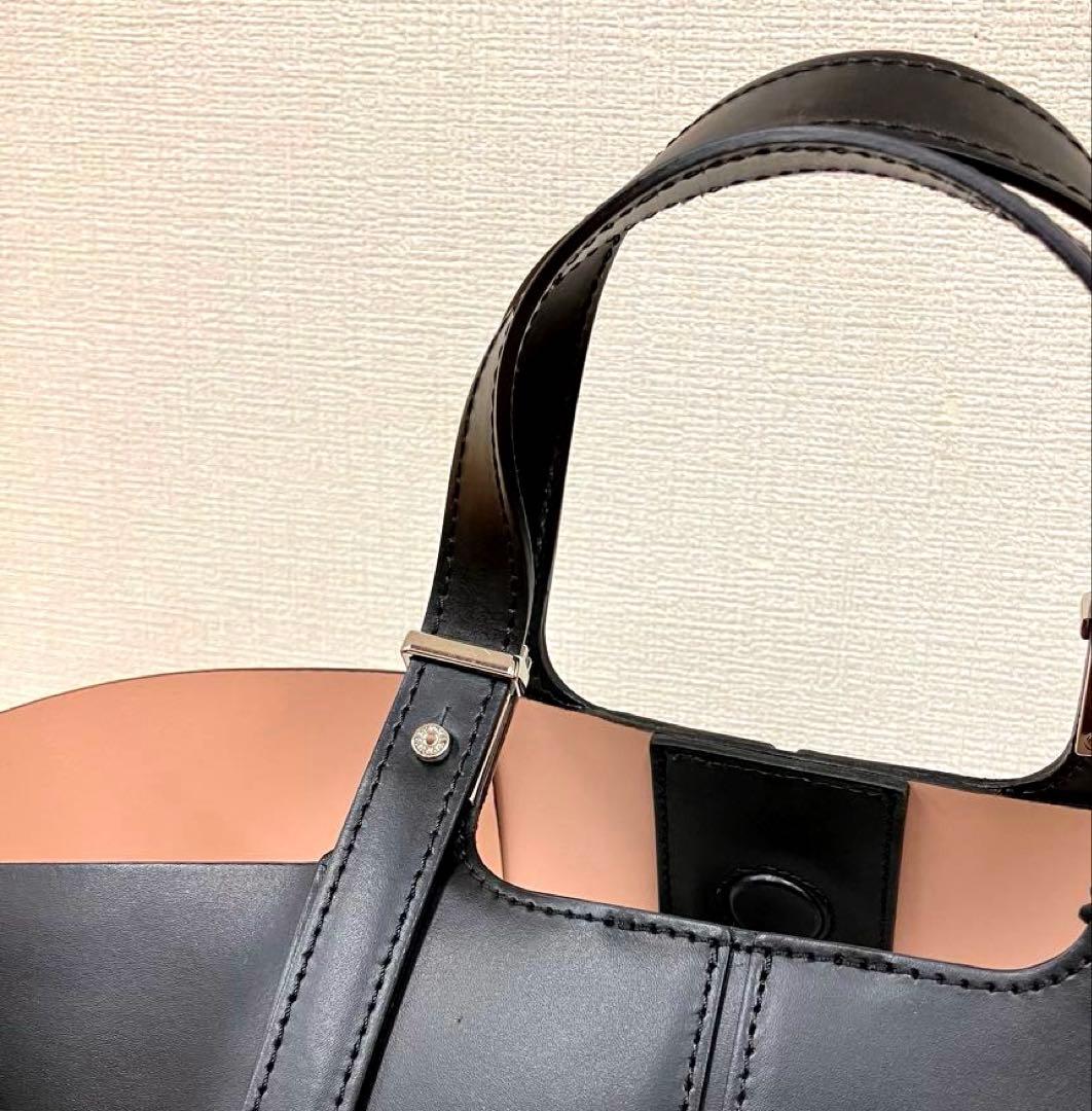 新品タグ付ジャンニキアリーニ◆本革トートバッグ大きめ希少サイズ黒6万イタリア製