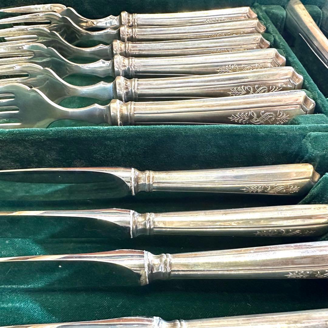 銀製SILVER950 3355ｇWAKOカトラリー83点セット