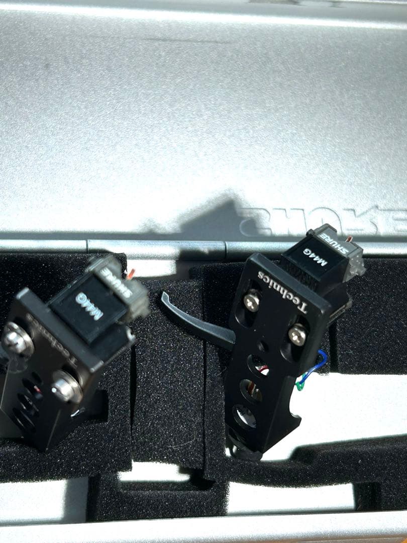 シュアーM44Gレコードカートリッジ二本セット、アルミケース、テクニクスシェル