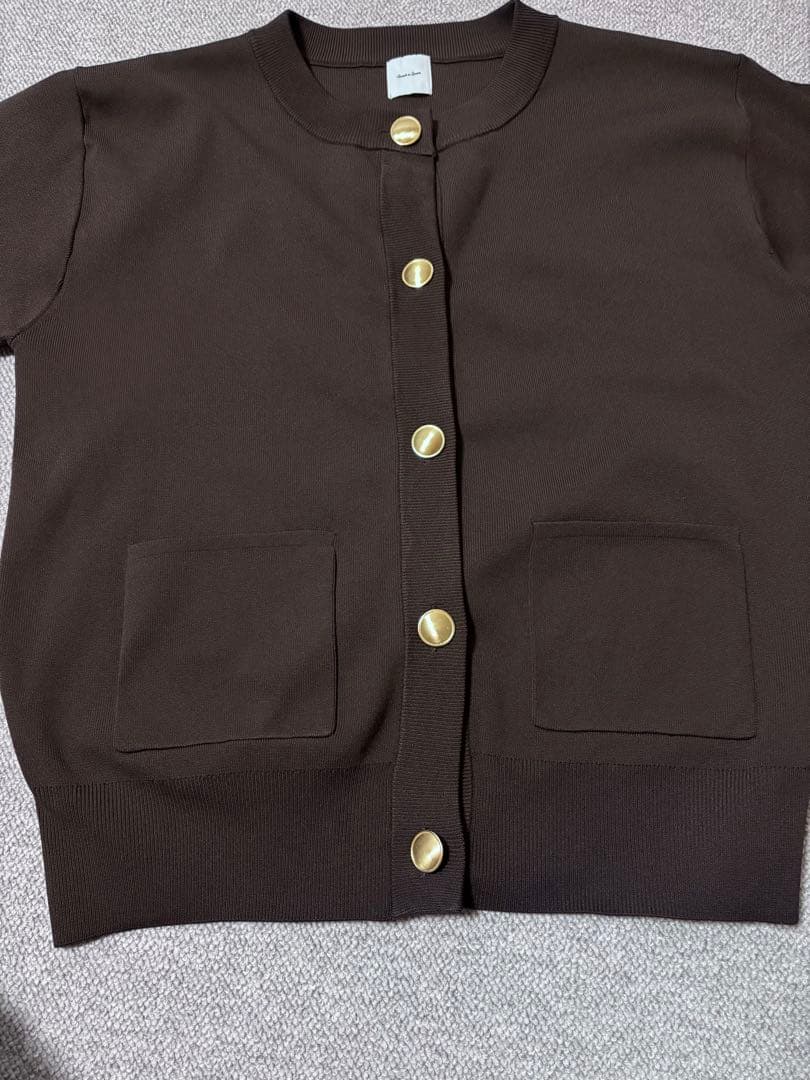 Spick&Span ウォッシャブルクルーネックカーディガン　ブラウン