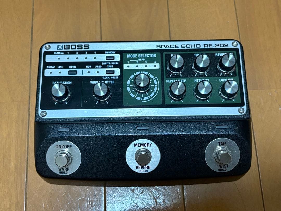 BOSS SPACE ECHO RE-202 ギターエフェクター