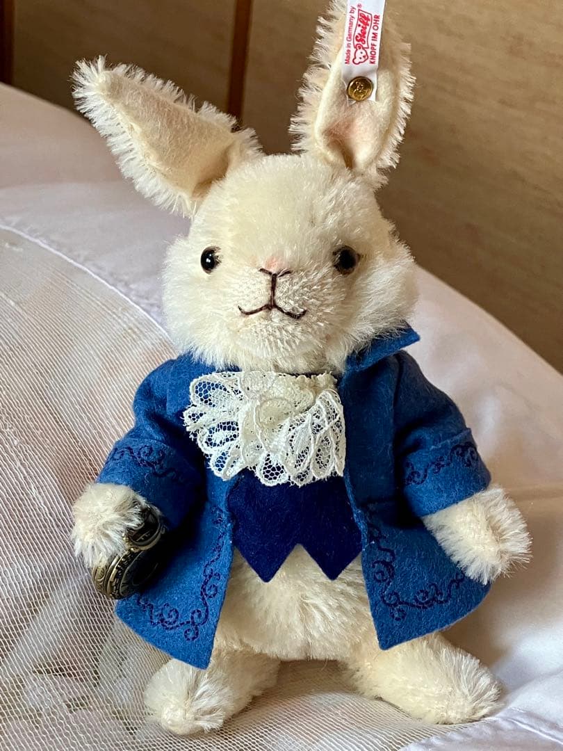 シュタイフ　steiff　ウサギのヴィンセント　白うさぎ　不思議の国のアリス