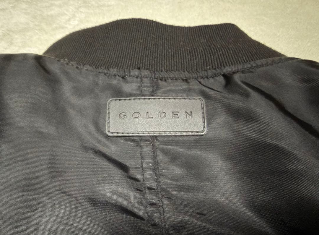 BTS ジョングク GOLDEN OVERSIZED BOMBER JACKET