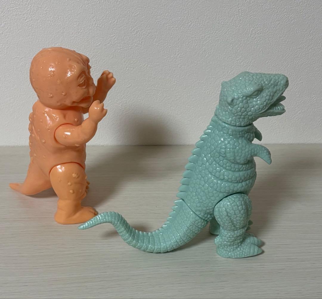 ミニラ•ゴロザウルス　ミドルサイズ17cm マルサン 福袋　ゴジラ