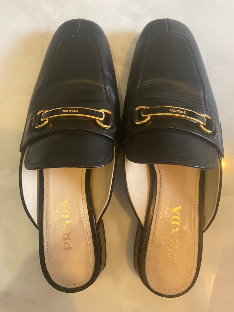 PRADA ブラック ミュール 低ヒール